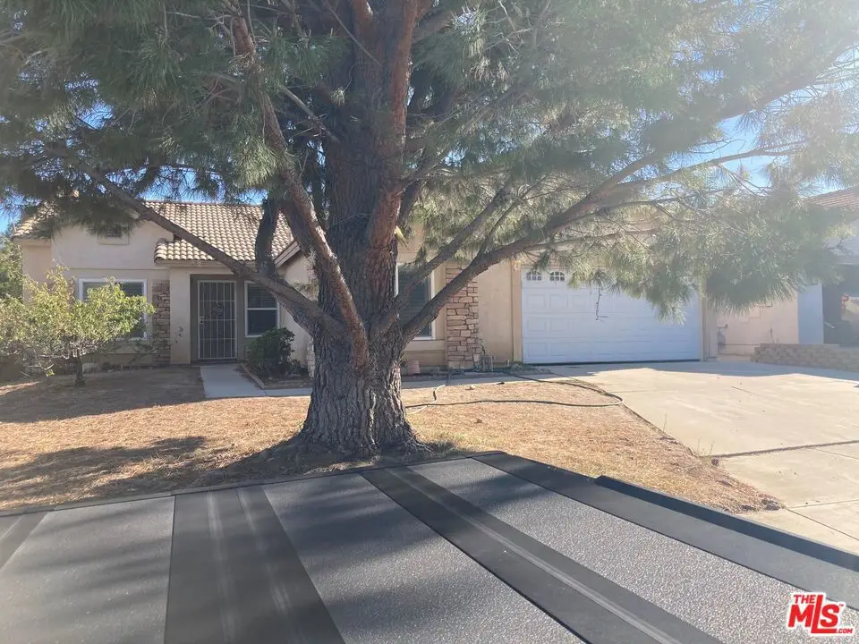 2619 W Windhaven Drive, Rialto, CA 92377 - #1