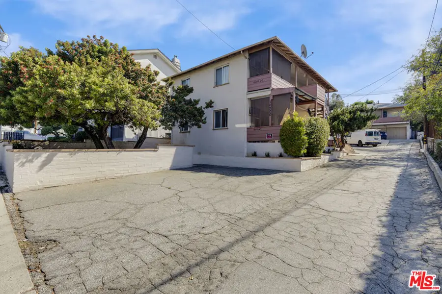 10200 Pinewood Avenue, Tujunga, CA 91042 - #3