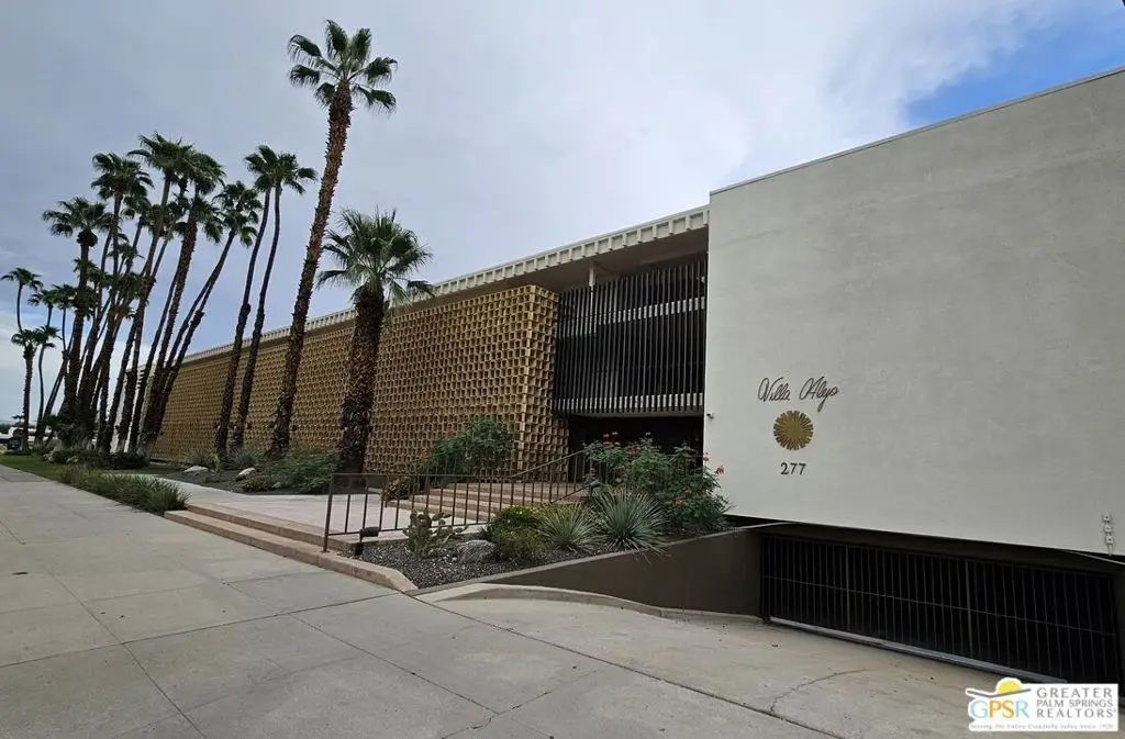 277 E Alejo Road #220, Palm Springs, CA 92262 - #1