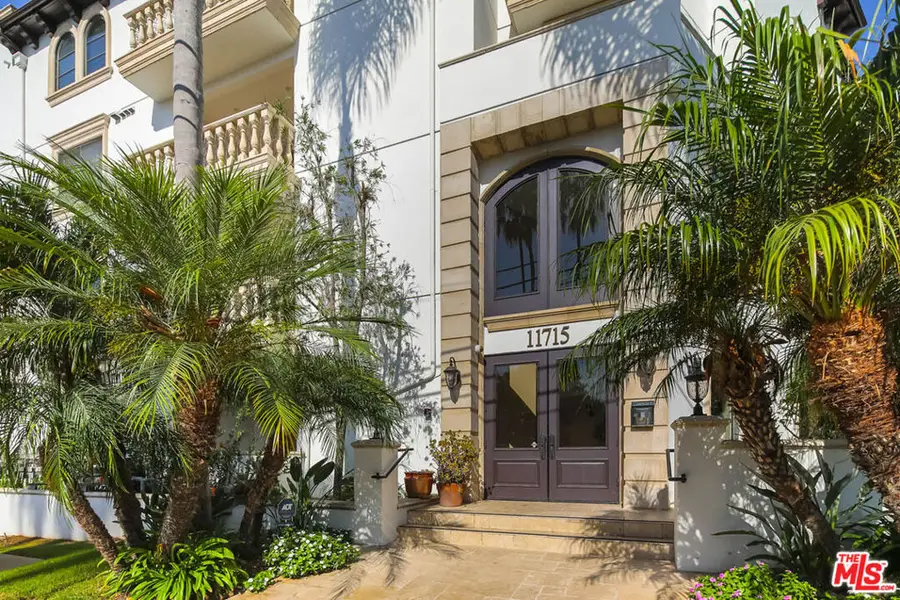 11715 Chenault Street #204, Los Angeles, CA 90049 - #3