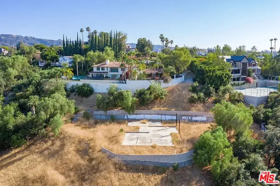 17229 Oak View Drive, Encino, CA 91316 - #3