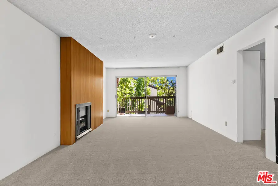 8207 Raintree Circle, Culver City, CA 90230 - #2