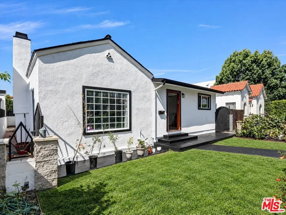 607 N Fuller Avenue, Los Angeles, CA 90036 - #1