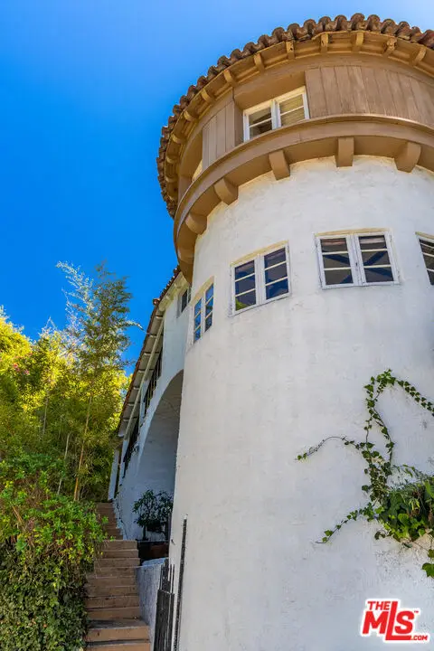 6727 Milner Road, Los Angeles, CA 90068 - #3