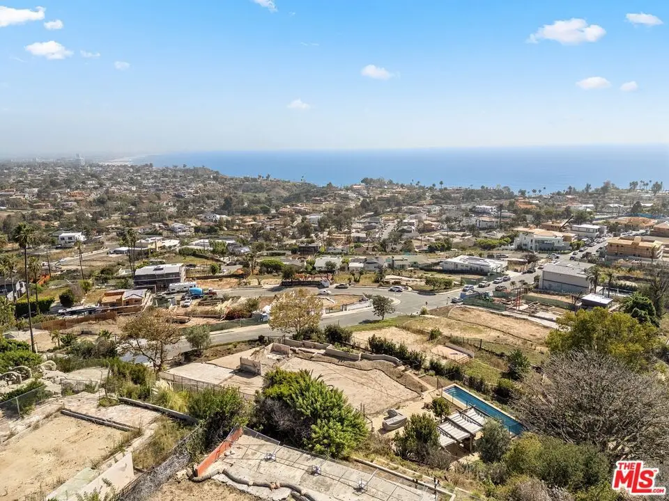 827 Lachman Lane, Pacific Palisades, CA 90272 - #1