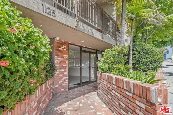 1125 Pico Boulevard #102, Santa Monica, CA 90405
