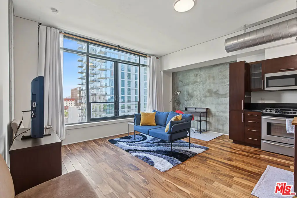 1111 S Grand Avenue #817, Los Angeles, CA 90015 - #1