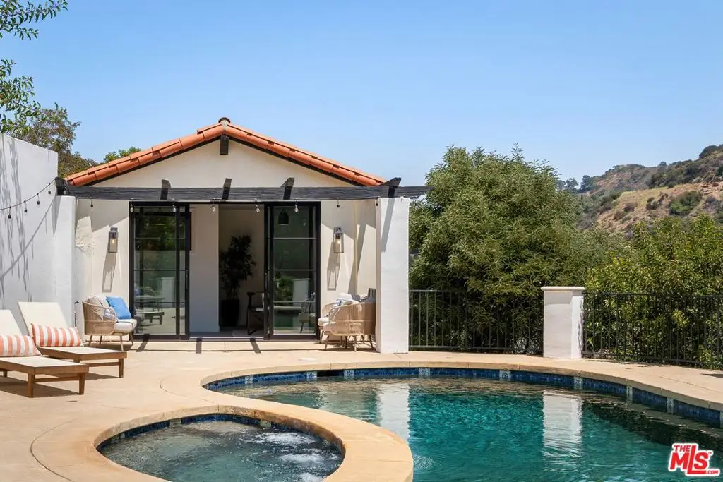 8171 Tianna Road, Los Angeles, CA 90046 - #1