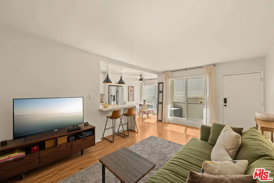 2621 Centinela Avenue #17, Santa Monica, CA 90405 - #2