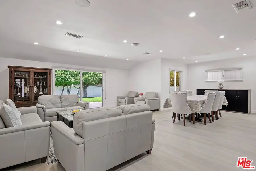 12849 Tiara Street, Valley Village, CA 91607 - #3