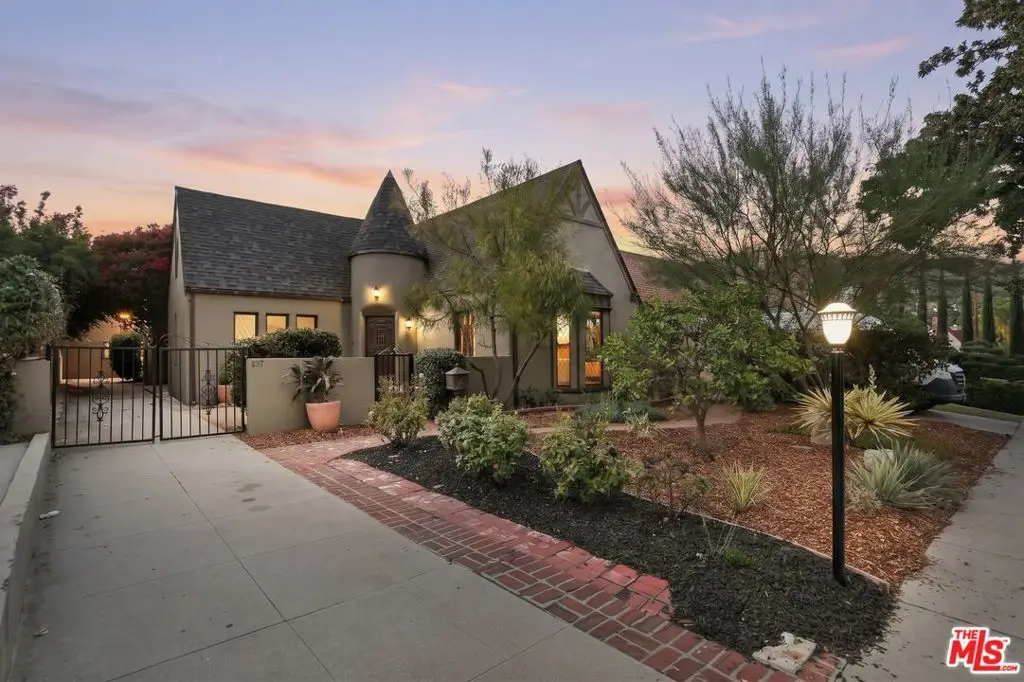 1017 N Howard Street, Glendale, CA 91207 - #1