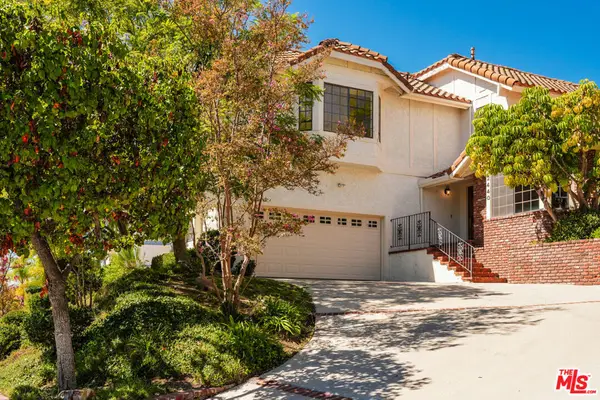 2440 Flintridge Drive, Glendale, CA 91206