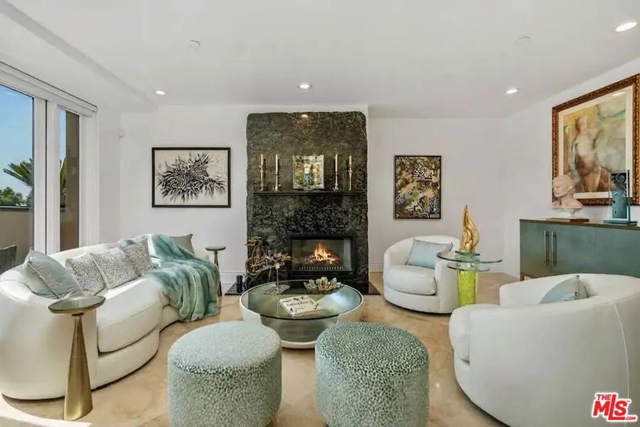 137 S Spalding Drive #401, Beverly Hills, CA 90212 - #2