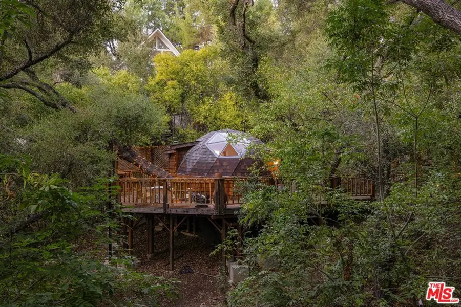 21658 Encina Road, Topanga, CA 90290 - #2