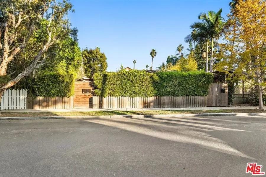 808 Venezia Avenue, Venice, CA 90291 - #2
