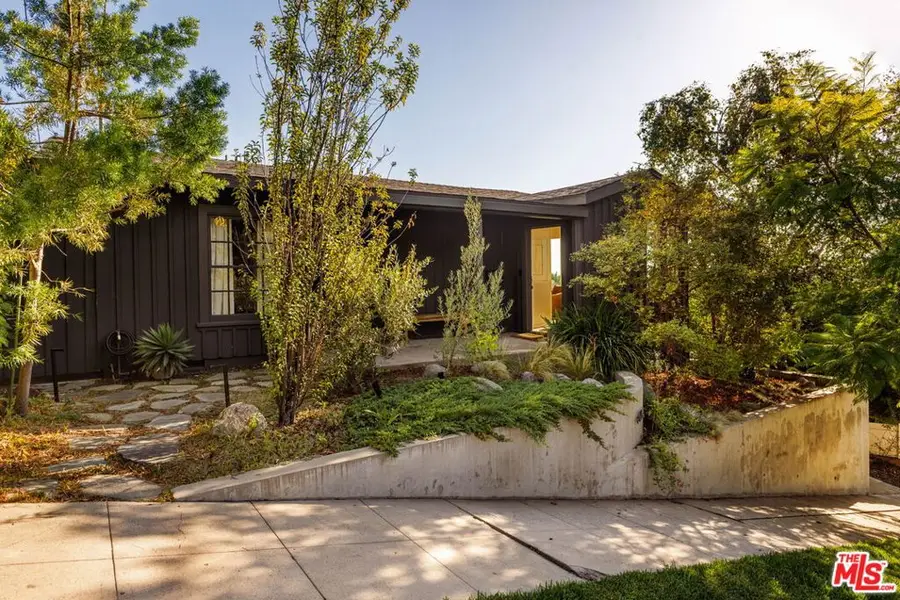 4016 Cumberland Avenue, Los Angeles, CA 90027 - #2