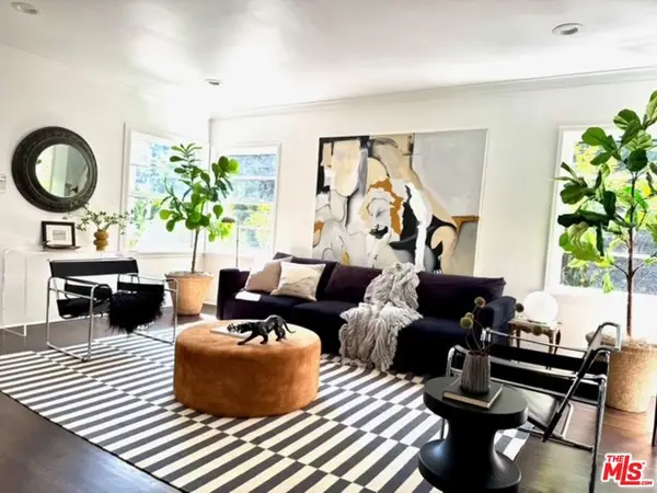 1835 West Silver Lake Drive, Silver Lake, CA 90026