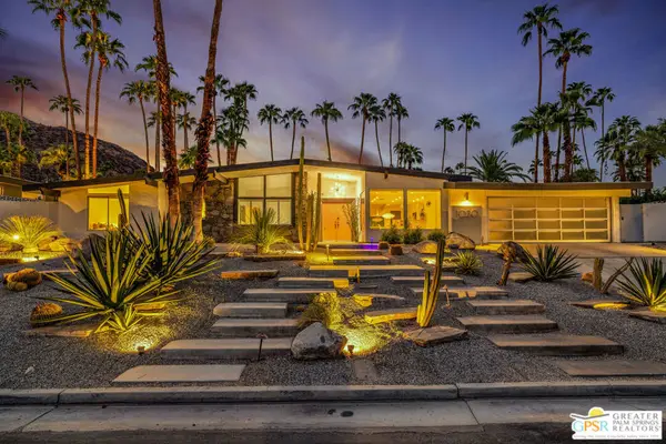 1020 W Via Vadera, Palm Springs, CA 92262