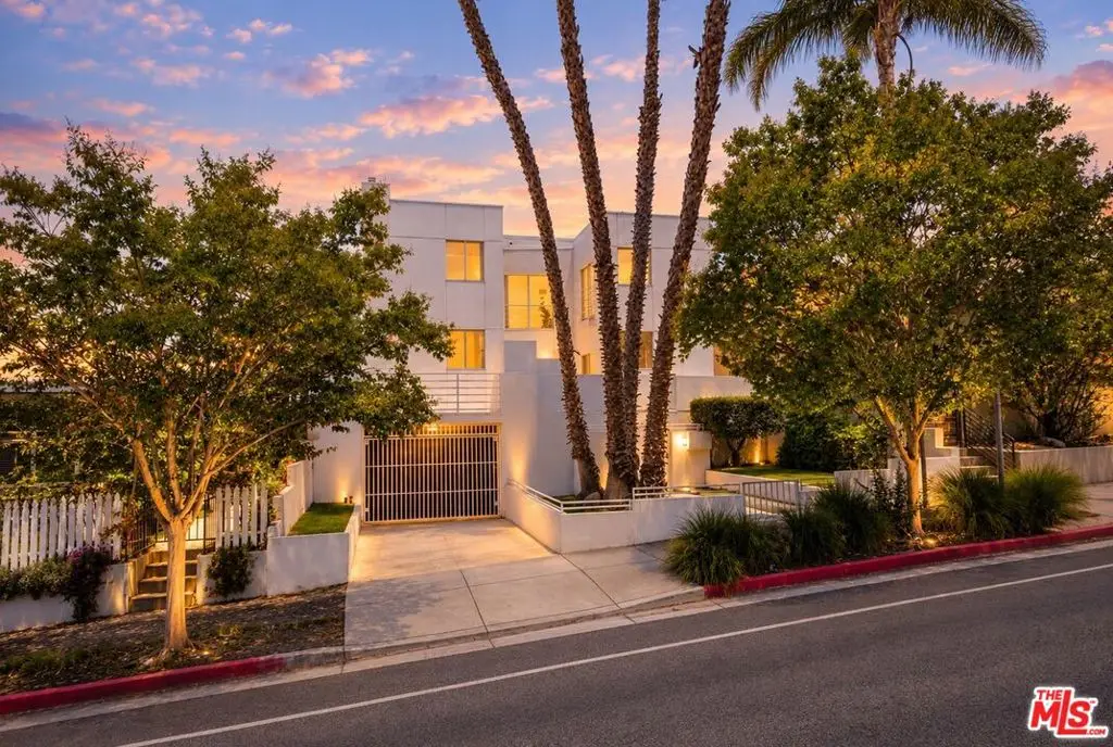 1823 20th Street #103, Santa Monica, CA 90404 - #1