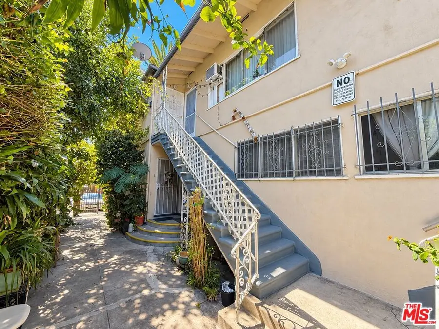 6137 Eleanor Avenue, Los Angeles, CA 90038 - #3