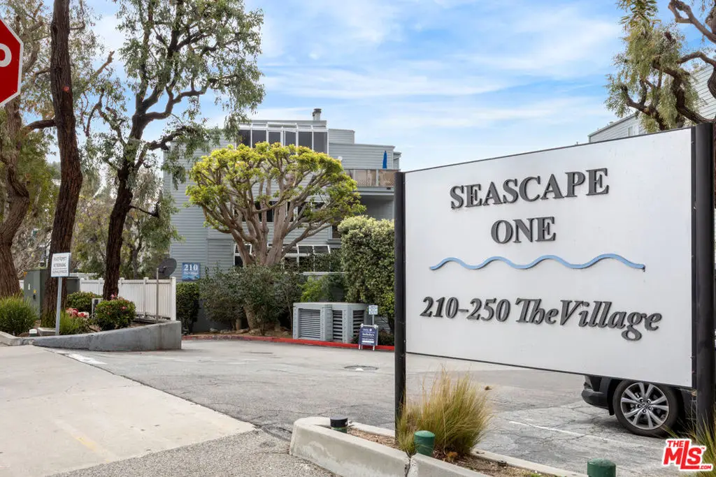 240 The #102, Redondo Beach, CA 90277 - #1