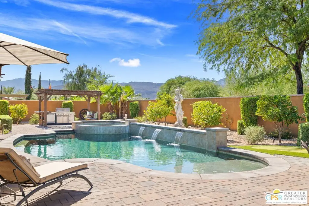 33 Alicante Circle, Rancho Mirage, CA 92270 - #1