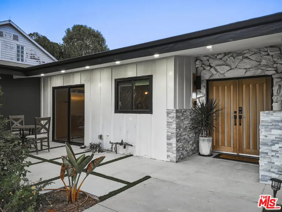 4600 El Caballero Drive, Tarzana, CA 91356 - #3