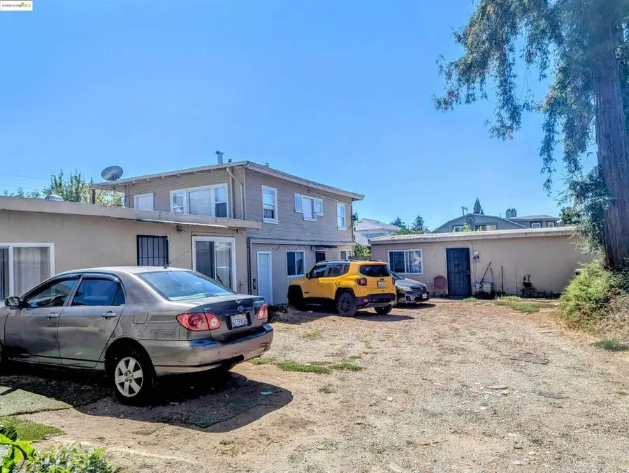 2883 Brookdale Avenue, Oakland, CA 94602 - #3