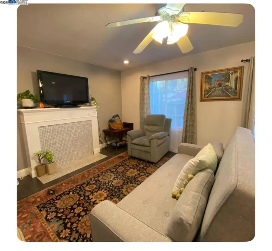 1112 Adason Dr, San Leandro, CA 94578 - Image #2