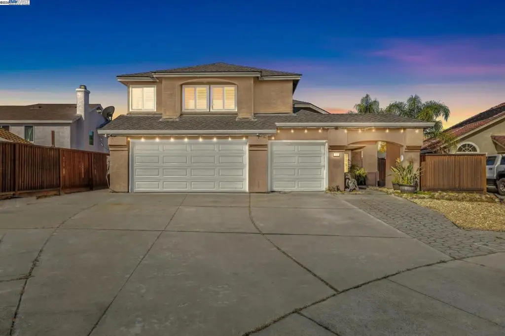 1005 Wood Thrush Ln, Tracy, CA 95376 - Image #1