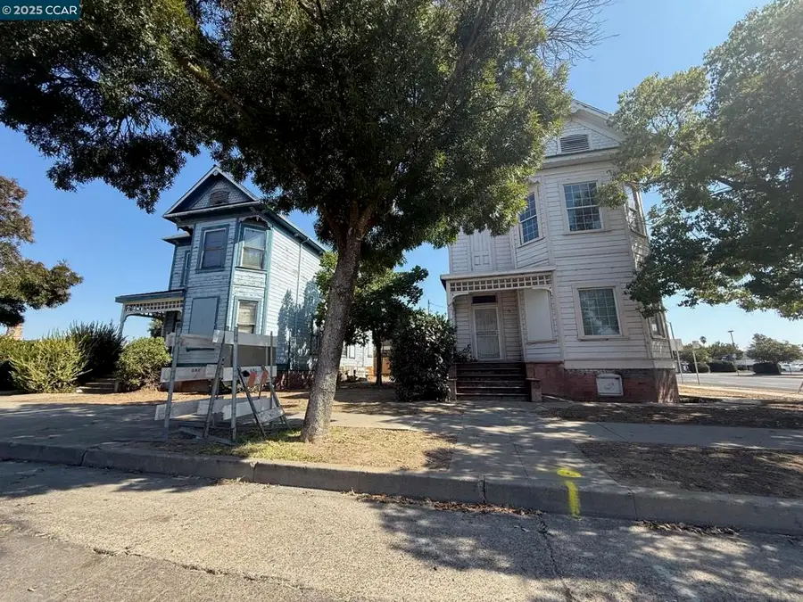 151 S 3rd Ave, Oakdale, CA 95361 - #3