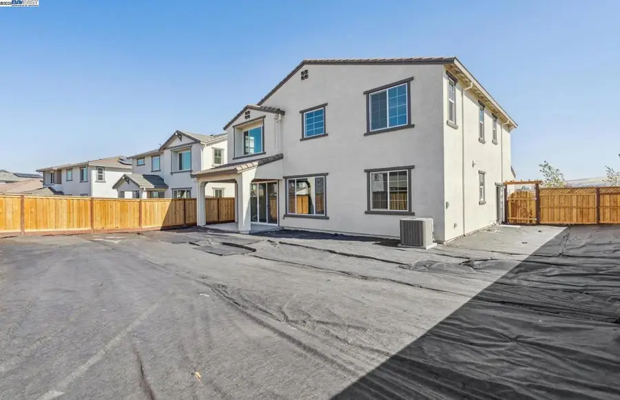 349 E Gobind Blvd, Mountain House, CA 95391 - #2