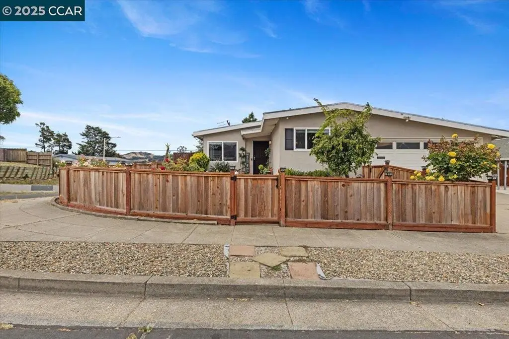 3034 Parker Rd, Richmond, CA 94806 - Image #1