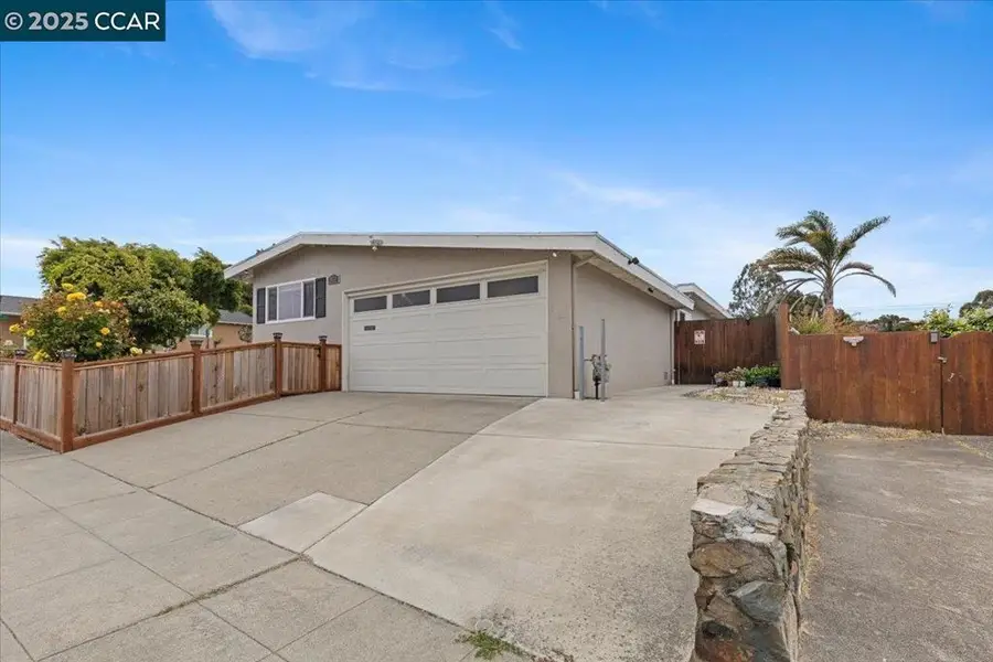 3034 Parker Rd, Richmond, CA 94806 - Image #3