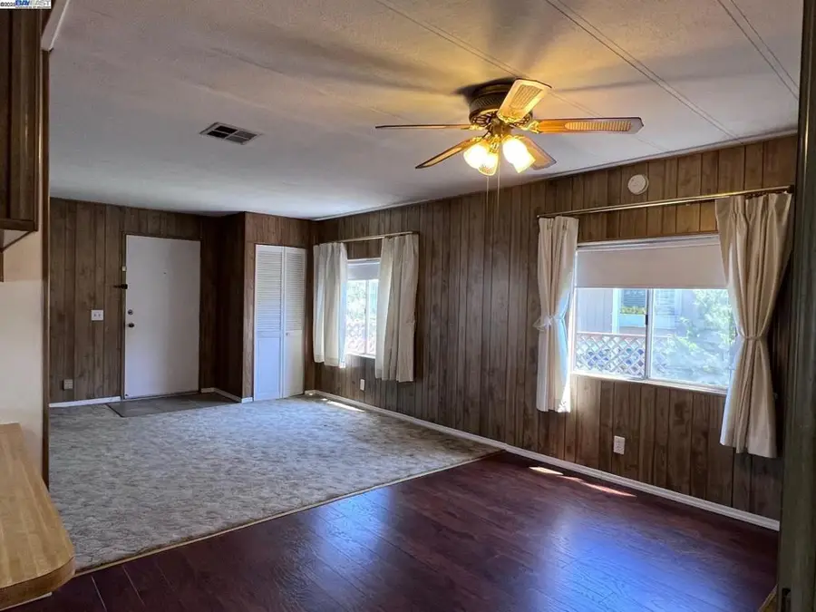 1352 Chelsea Way, Hayward, CA 94544 - Image #3