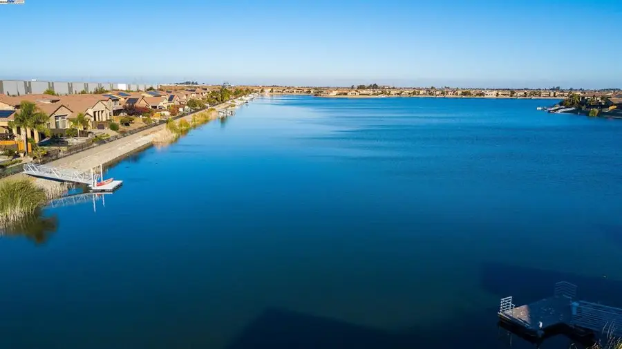 1440 Riva Trigoso Dr, Manteca, CA 95337 - Image #2