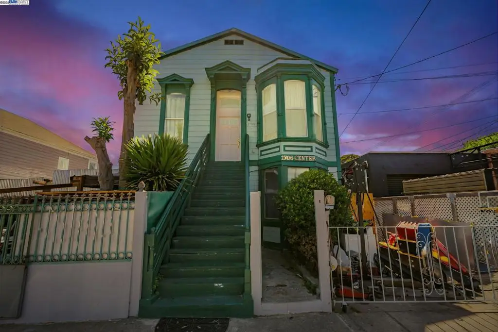 1706 1704 Center St, Oakland, CA 94607 - #1