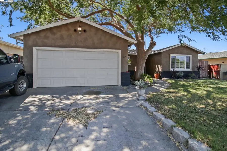 22 Orinda Cir, Pittsburg, CA 94565 - Image #2