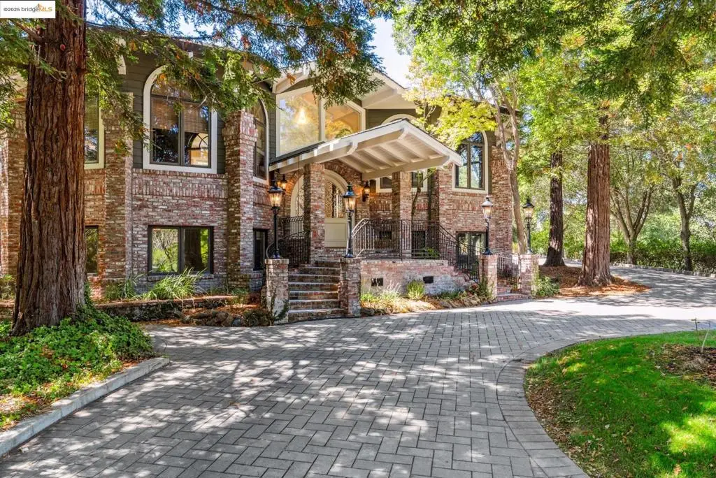 9 Burton Vista Ct, Lafayette, CA 94549 - Image #1