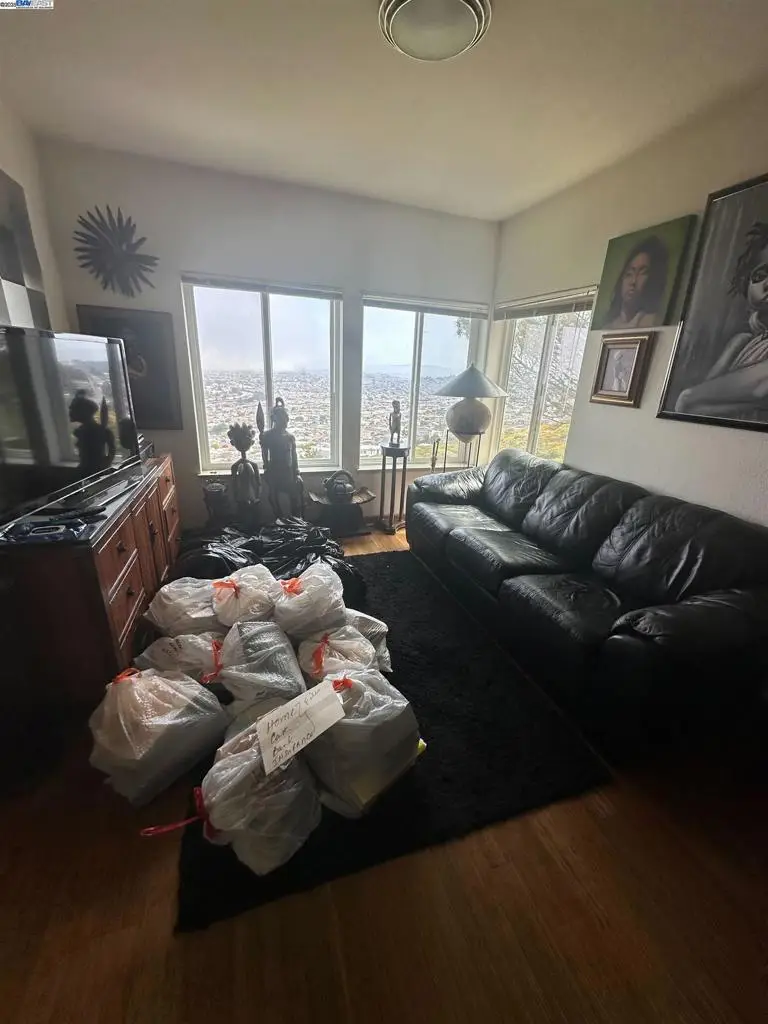 440 Pointe Pacific #3, Daly City, CA 94014 - Image #3