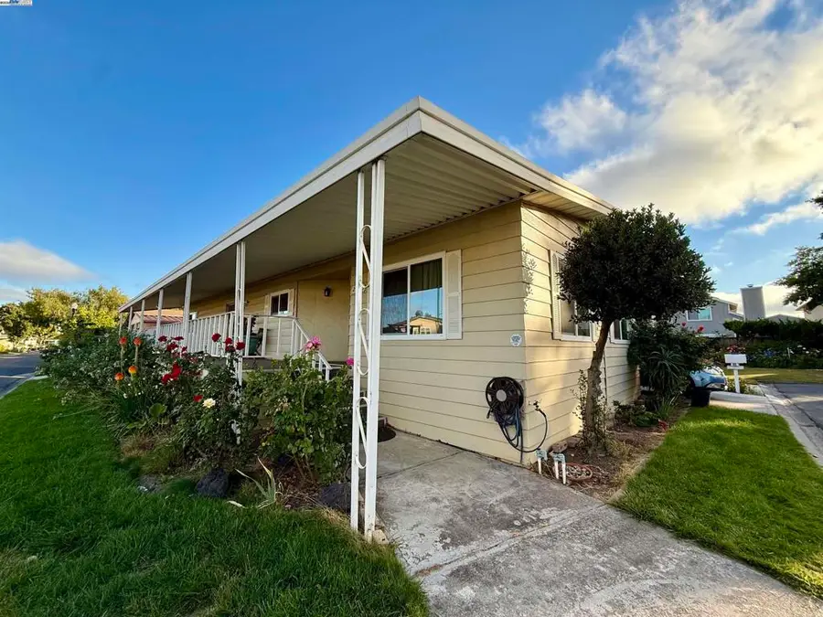29255 Harpoon Way, Hayward, CA 94544 - #2