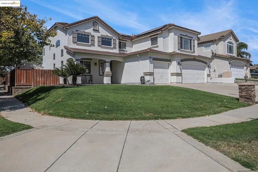11 Pinenut Ct, Oakley, CA 94561 - Image #2