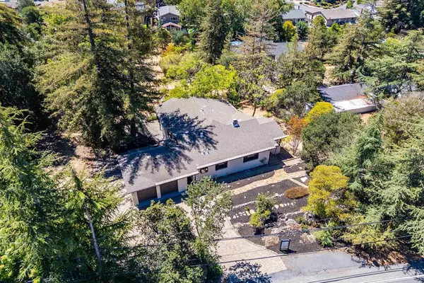 1069 Coombsville Rd, Napa, CA 94558
