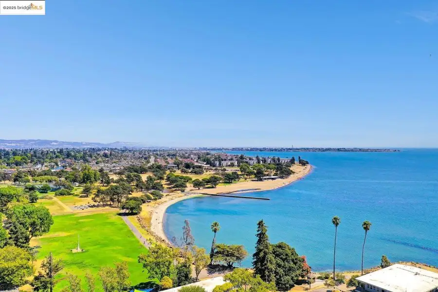 1220 9th St, Alameda, CA 94501 - #2