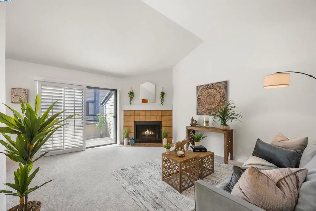 6047 Joaquin Murieta Ave #G, Newark, CA 94560 - Image #1