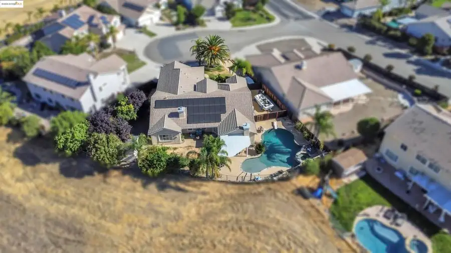 5108 Griffiths Ct, Antioch, CA 94531 - Image #2