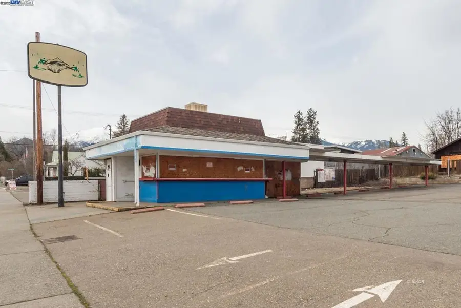 1081 Main St., Weaverville, CA 96093 - #2