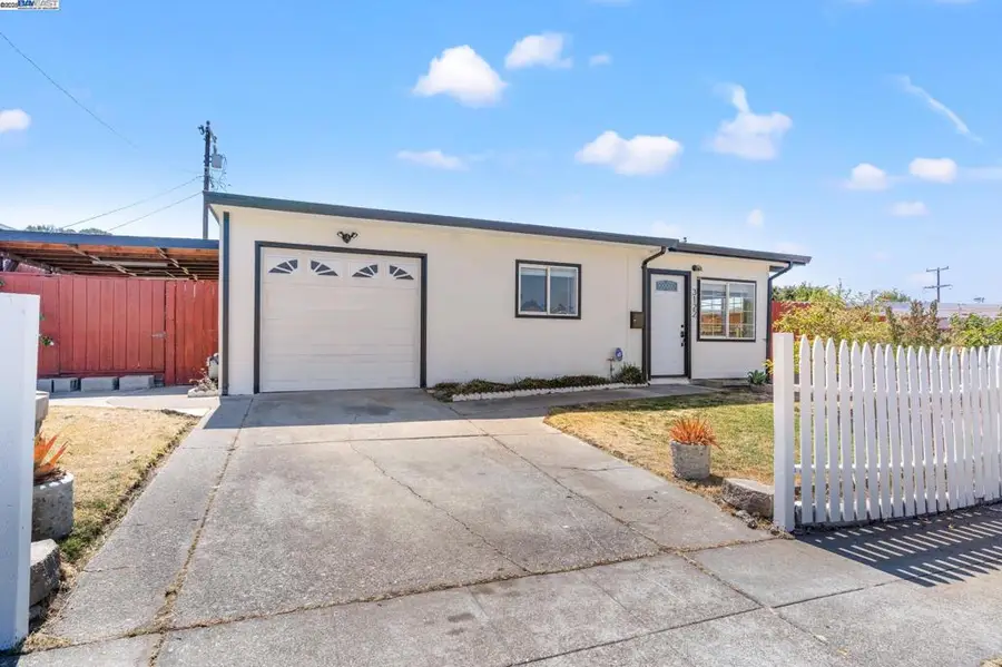3122 Groom Dr, Richmond, CA 94806 - Image #2