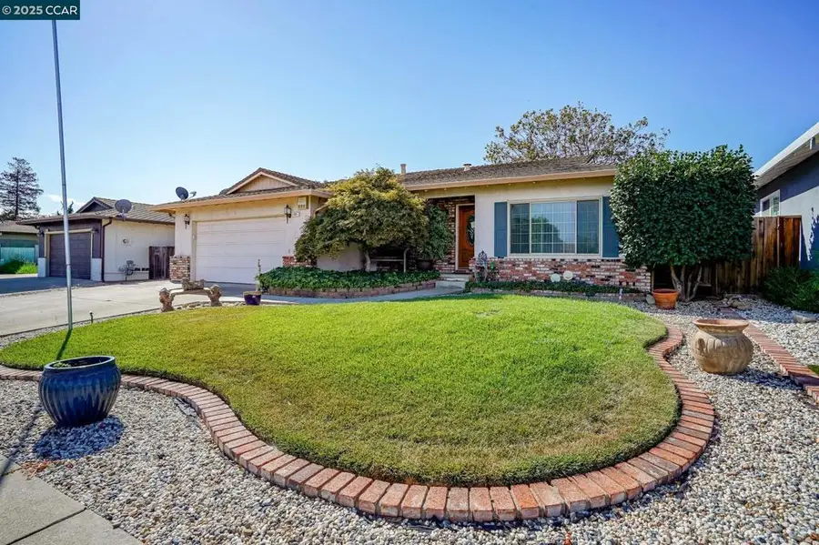 1508 Yellowstone Dr, Antioch, CA 94509 - Image #2