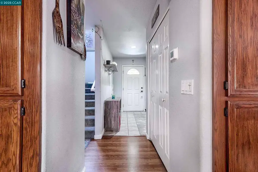 1795 Walnut Creek Dr, Santa Rosa, CA 95403 - Image #3